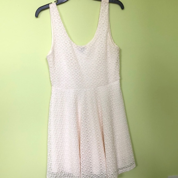 Dress - Picture 1 of 4